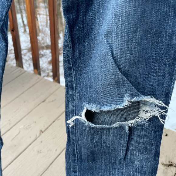 Ripped Hollister Jeans - Picture 3 of 7